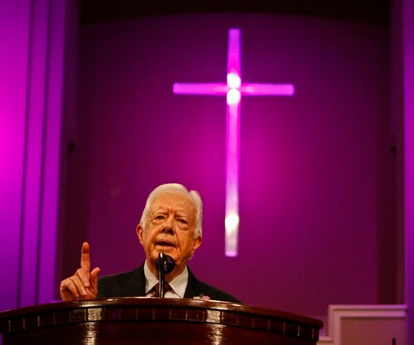 Jimmy Carter: Trump Is President Because of Russian Meddling