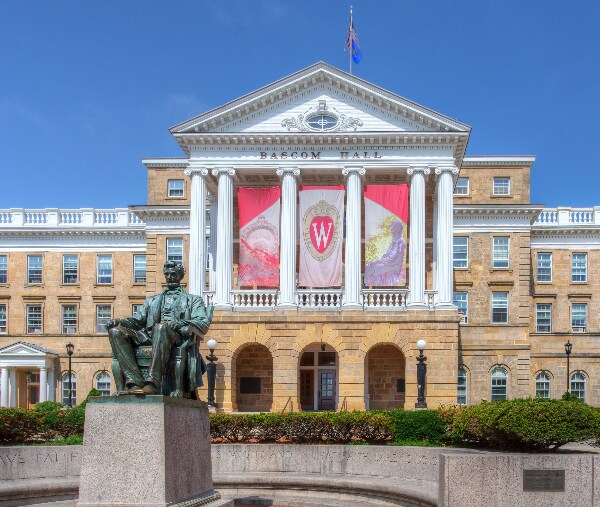 Tensions Escalate as Police Confront Protesters at University of Wisconsin