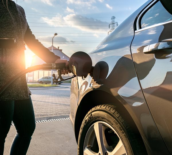 US Vehicles Set Fuel Economy Record in 2022