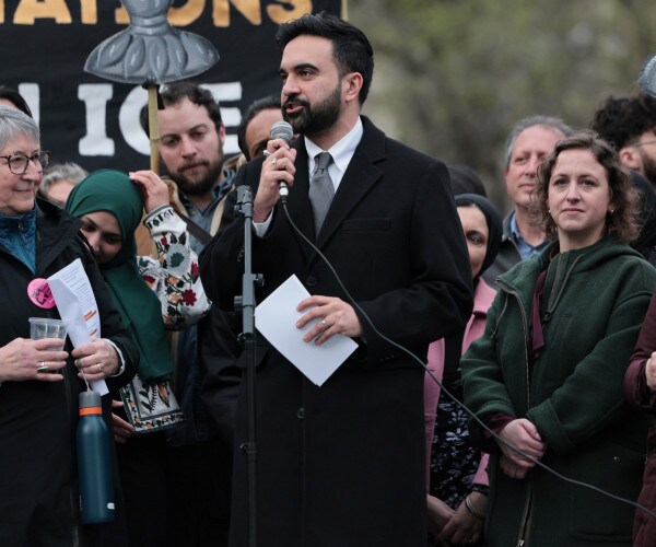 the big apple of the empire state of the united states mayoral and religious politics  