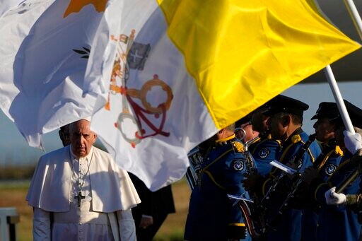 Pope to Meet Cyprus' Orthodox Leader to Strengthen Ties