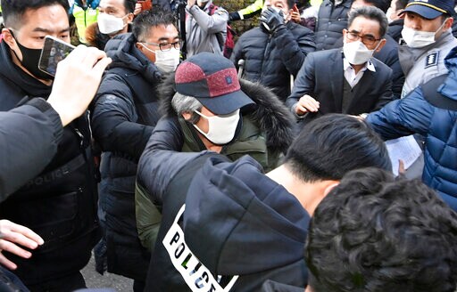 Protesters Hurl Eggs as South Korea Releases Child Rapist