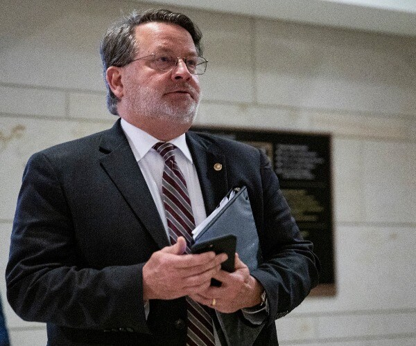 Michigan Senate Race Between Peters, James Remains Close