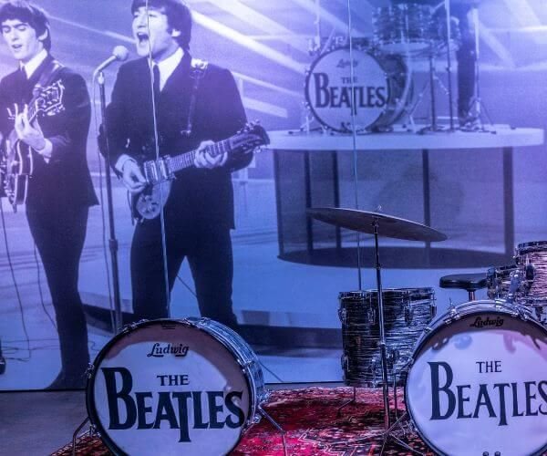 Billionaire Displays Sports, Music Memorabilia in NY