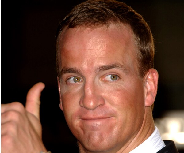 Peyton Manning on Broadcast Jobs: He Doesn't Want to Be a 'Critic'