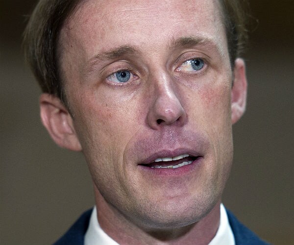 Clinton Senior Adviser Attacks Trump's 'Dangerous' Foreign Policy