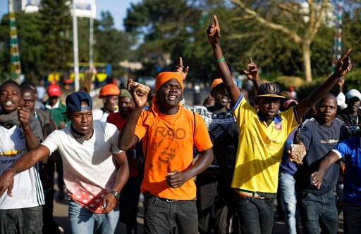 Thousands Gather in Kenya for Opposition 'swearing in' Event