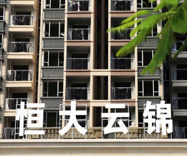 Evergrande Bondholders Push Own Plan for Debt Restructuring