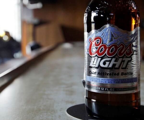 Bob Ciura: 3 Beer Stocks With Bubbly Dividends