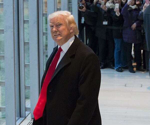 Trump Said to Narrow Intelligence Director Down to Three Choices