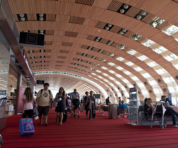 France Pulls Security Badges for Airport Workers in 'Cases of Radicalization'