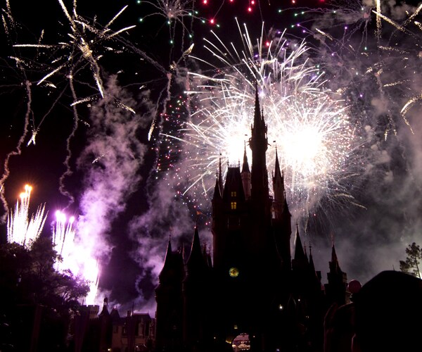 Disney Plastic Straws, Stirrers Head for Never Never Land