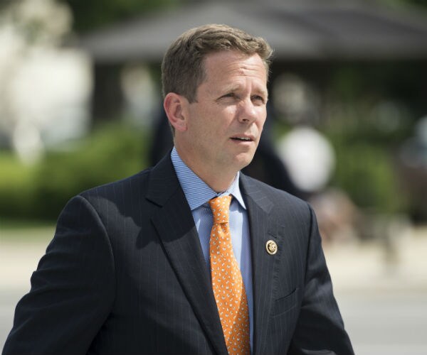 Rep. Dold: Subsidize Job Training Instead of Handing Out Welfare