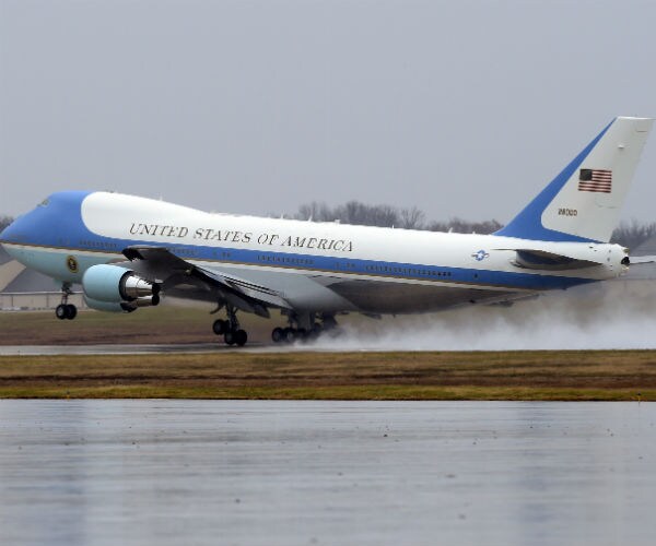 White House: Trump's $4B Figure on Air Force One Is Questionable