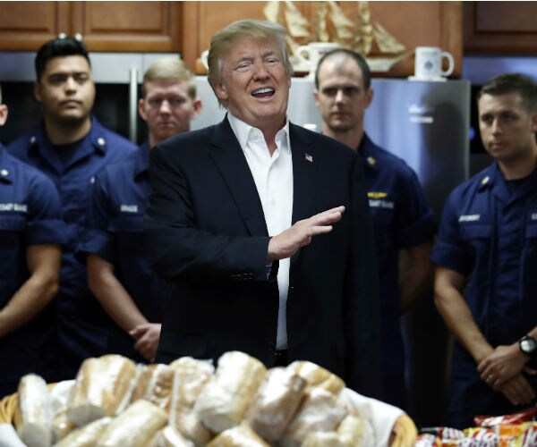 Trump Talks Up US Weapons to Coast Guard
