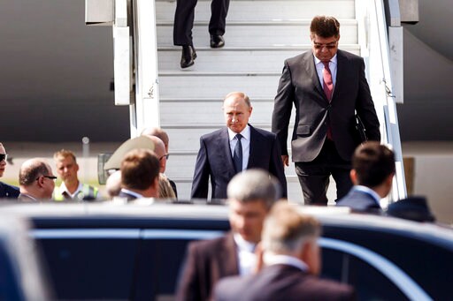 Royalty, the Pope, and Now Trump  Putin Makes Everyone Wait