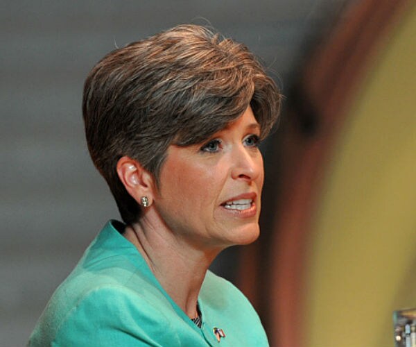 SQUEAL Act Would Cut Lawmakers' Tax Benefits