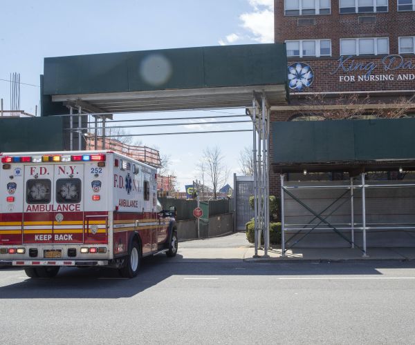 Coronavirus Deaths in Nursing Homes Exceed 5,500