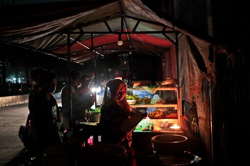 Indonesian Capital Hit by Massive 8-hour Power Outage