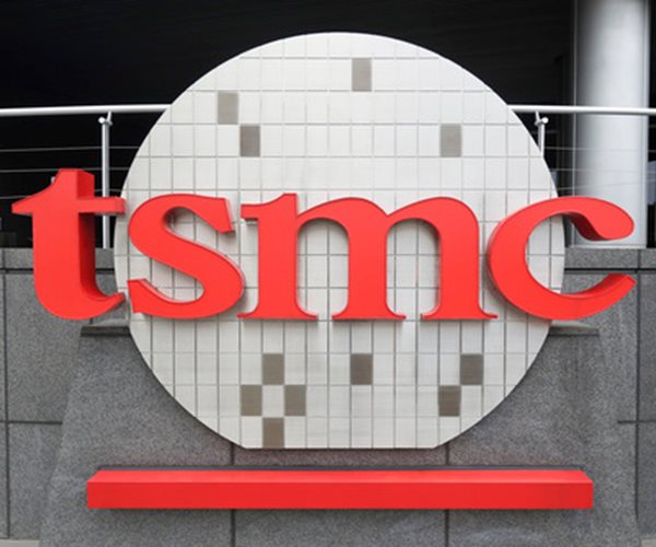 TSMC Raises Revenue Forecast on Bullish AI Outlook