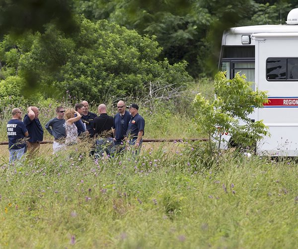 5 Soldiers Dead, 4 Missing in Texas From Flooded Army Truck