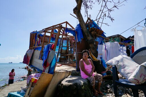 Typhoon Death Toll in Philippines Rises to Nearly 100