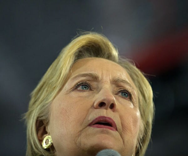 Hillary's 2008 Criticism of Obama 'Comparable' to Clinton Foundation 