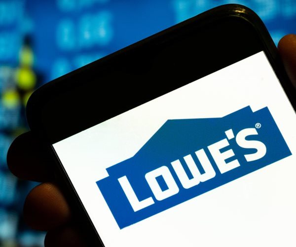 Lowe's Sees 2023 Sales Below Estimates on Sagging Demand
