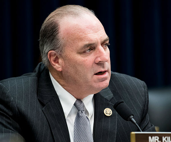 Dem on Midterm Prospects: Not Enough to Not Be GOP or Trump