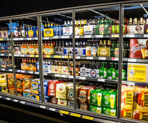 North Dakota Sunday Shopping Bill Would Lift No-Shopping-Before-Noon Rule