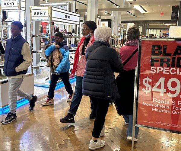 US Retail ETFs Deliver Solid Black Friday Gains