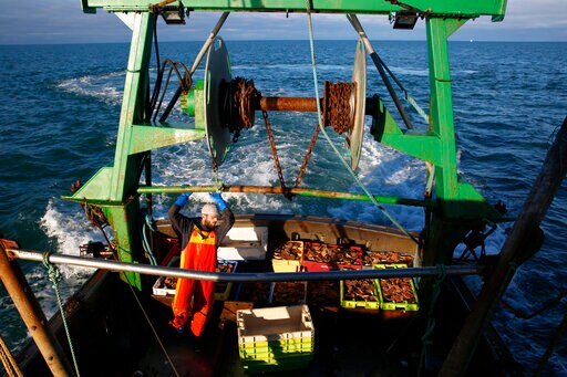 France Vows to Keep Battling in Fishing Dispute with UK