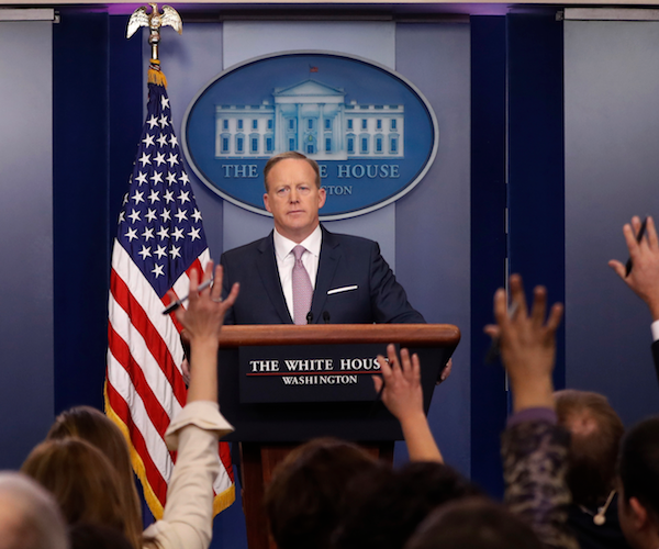 White House: No Comment on 'Would-Be Trumps'