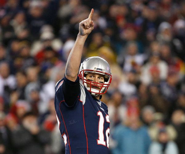 They're Back: Brady and Patriots Win AFC, 36-17 Vs Steelers