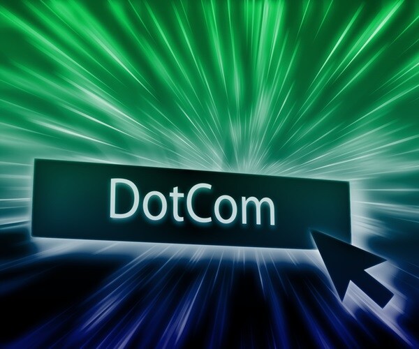 20 Years After Dot-com Peak, Tech Dominance Keeps Investors on Edge