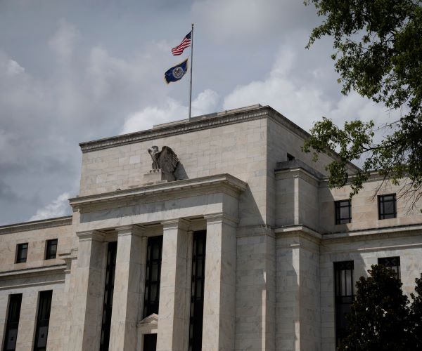 GRAPHIC-End of the Summer: Events That May Shake Markets in September