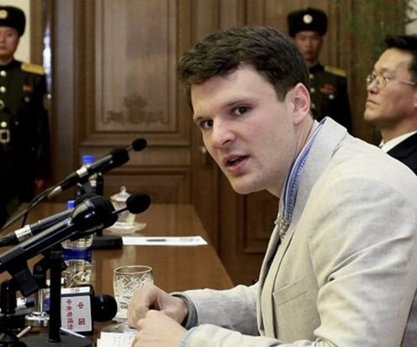 VP Pence Consoled Warmbier's Parents Amid Return of 3 Americans