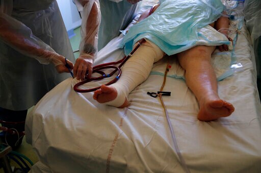 Macron to Address the Nation as France's Epidemic Surges