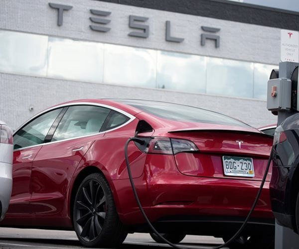 Tesla Q4 Deliveries Miss on Weak EV Demand