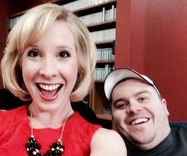 Slain TV Reporter's Father Slams Politicians in 'Pocket of the NRA'