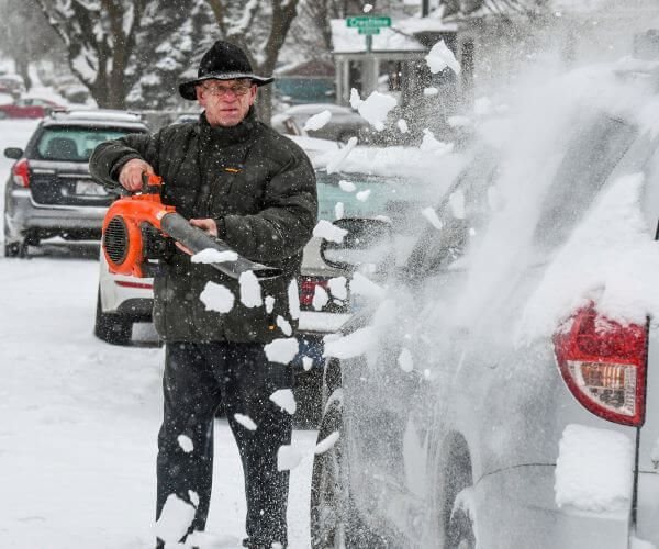 dealing with snow in the Pacific Northwest