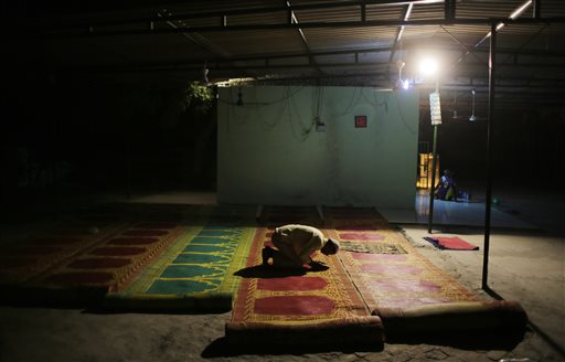 AP PHOTOS: Indian Muslims Observe Holy Month of Ramadan