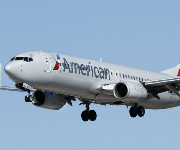 American Airlines' Employee Suspended After Row With Passengers