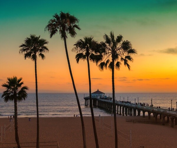 Los Angeles Condo Sales Plunge as Chinese Capital Stays at Home