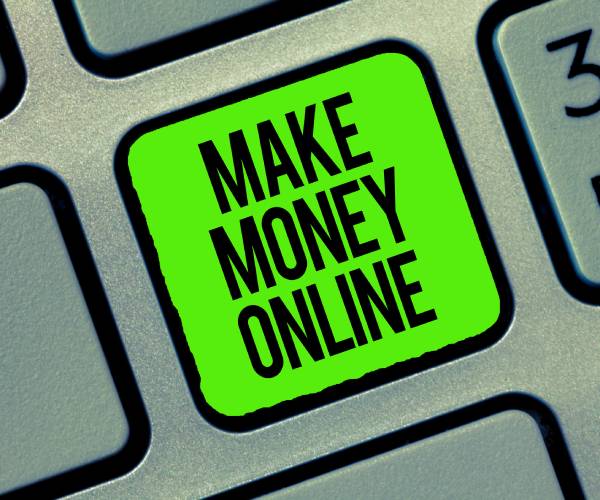 computer button reading make money online