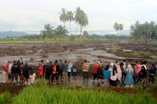 Flash Floods and Cold Lava Flow Hit Indonesia's Sumatra Island, Killing at Least 15 People