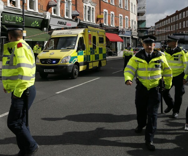 18 Hurt as Improvised Bomb Explodes on London Subway Train
