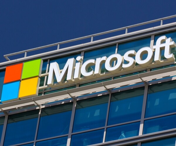 Microsoft Fights US in High Court to Protect Global Business
