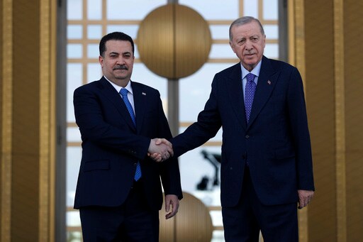 Iraq's Prime Minister Visits Turkey as Neighbors Work to Strengthen Cooperation