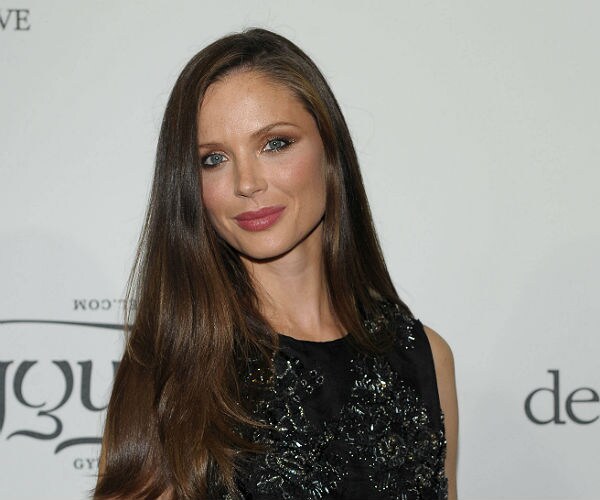 Weinstein's Wife Reaches Out to Huma Abedin